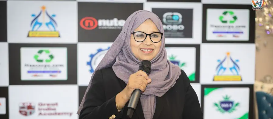 compressed-BrOEBY1EG0KDOo95aZpUBmh7UPdJnpRQ_15